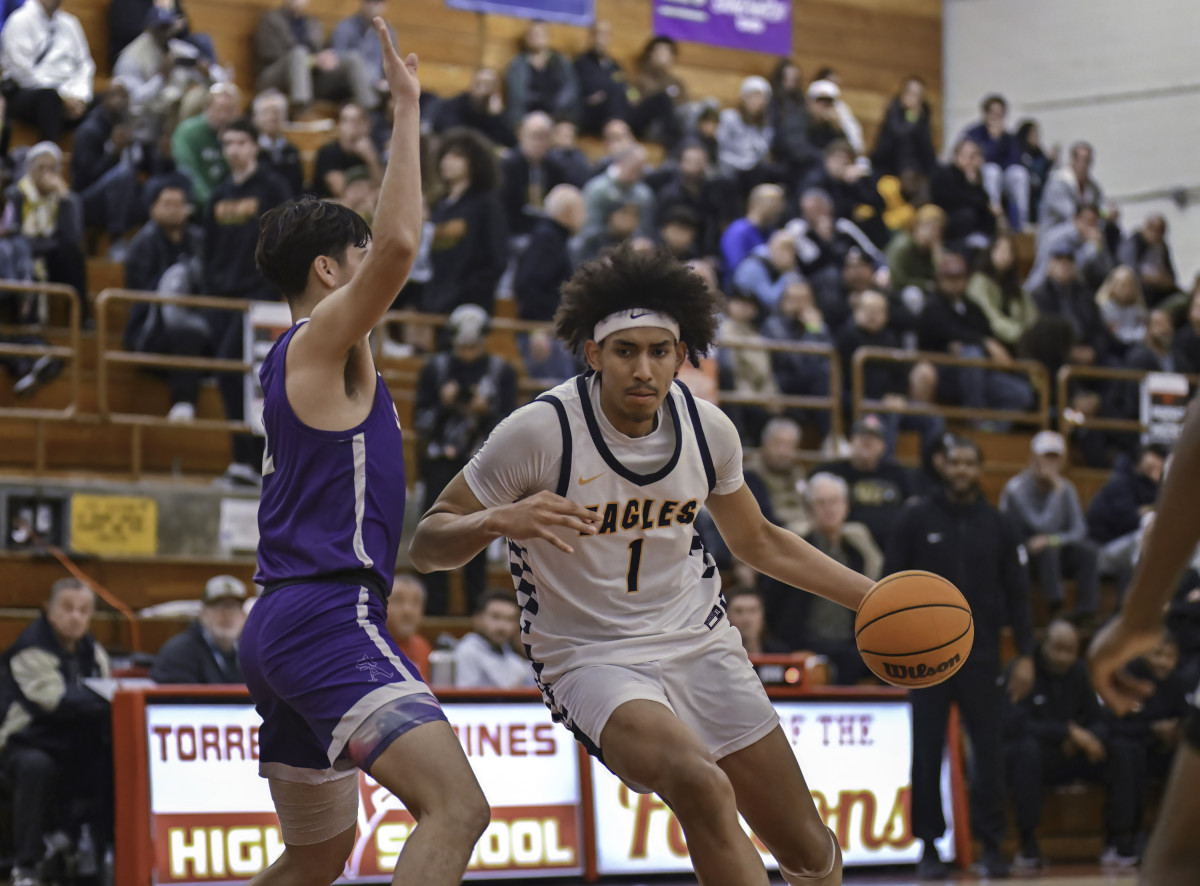 Faith Family Academy vs St Augustine Torrey Pines Holiday Classic December 29, 2023 Photo-Justin Fine44